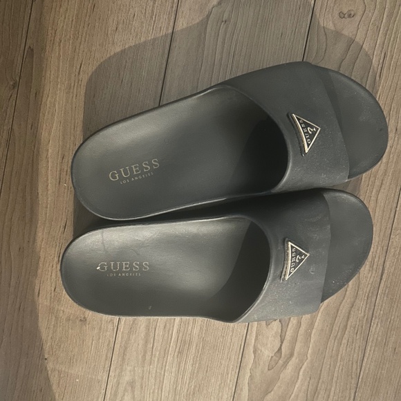 Guess slides - Picture 1 of 3
